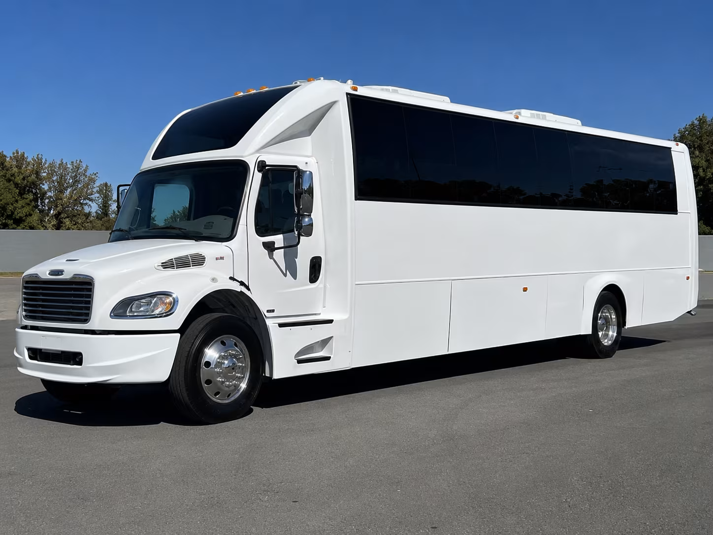 birthday party buses in eastvale find the perfect ride here