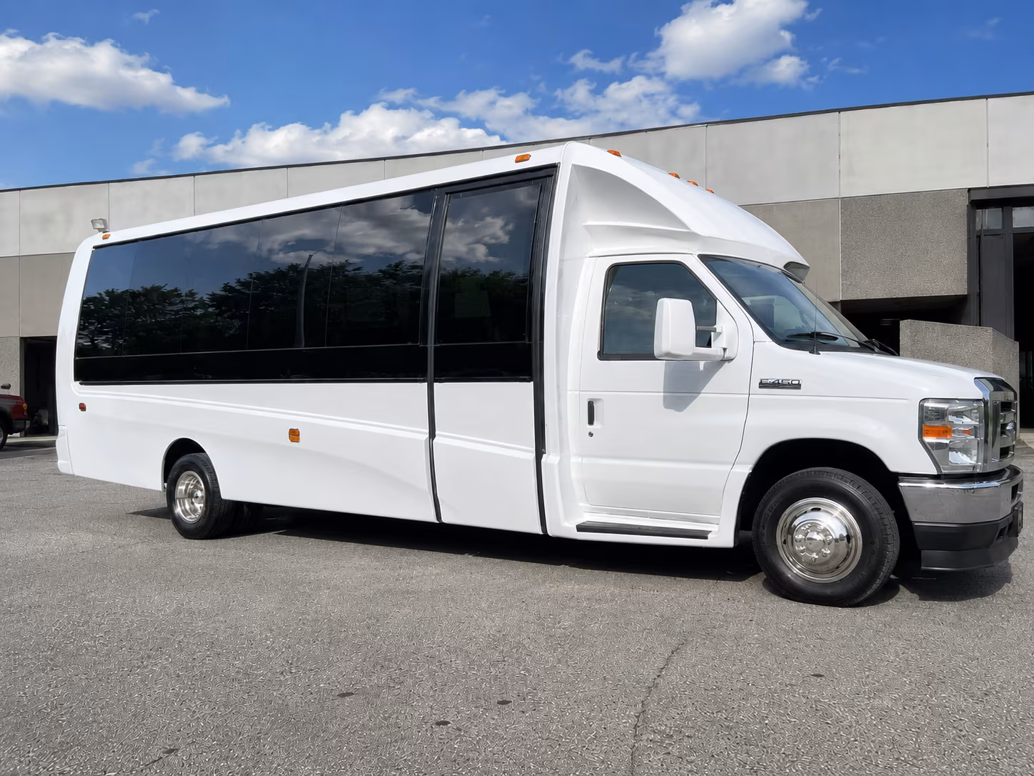 eastvalecharterbuscompany com makes booking prom transportation for cnusd schools easy