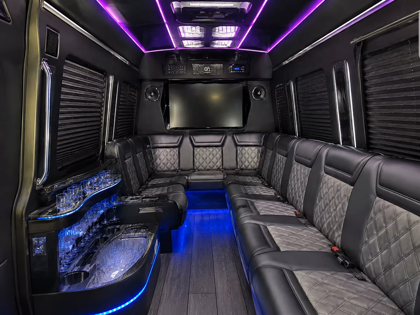 for quick and easy youth and high school sports team transportation in eastvale
