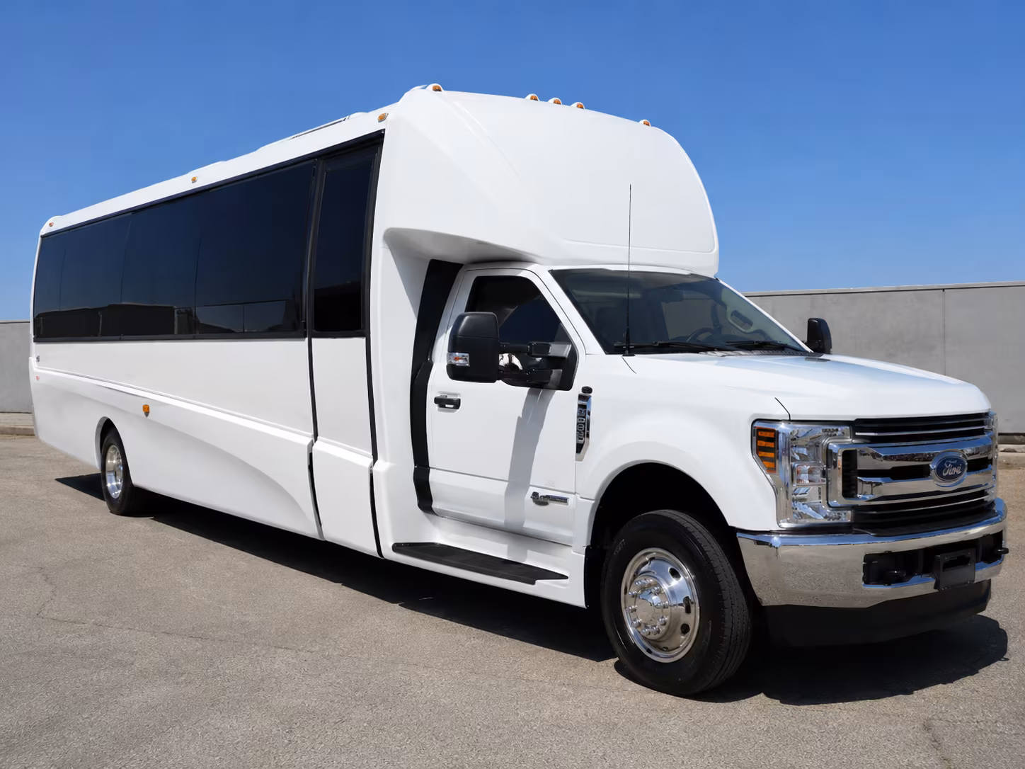 jurupa valley keep the celebration going with jurupa valley prom transportation