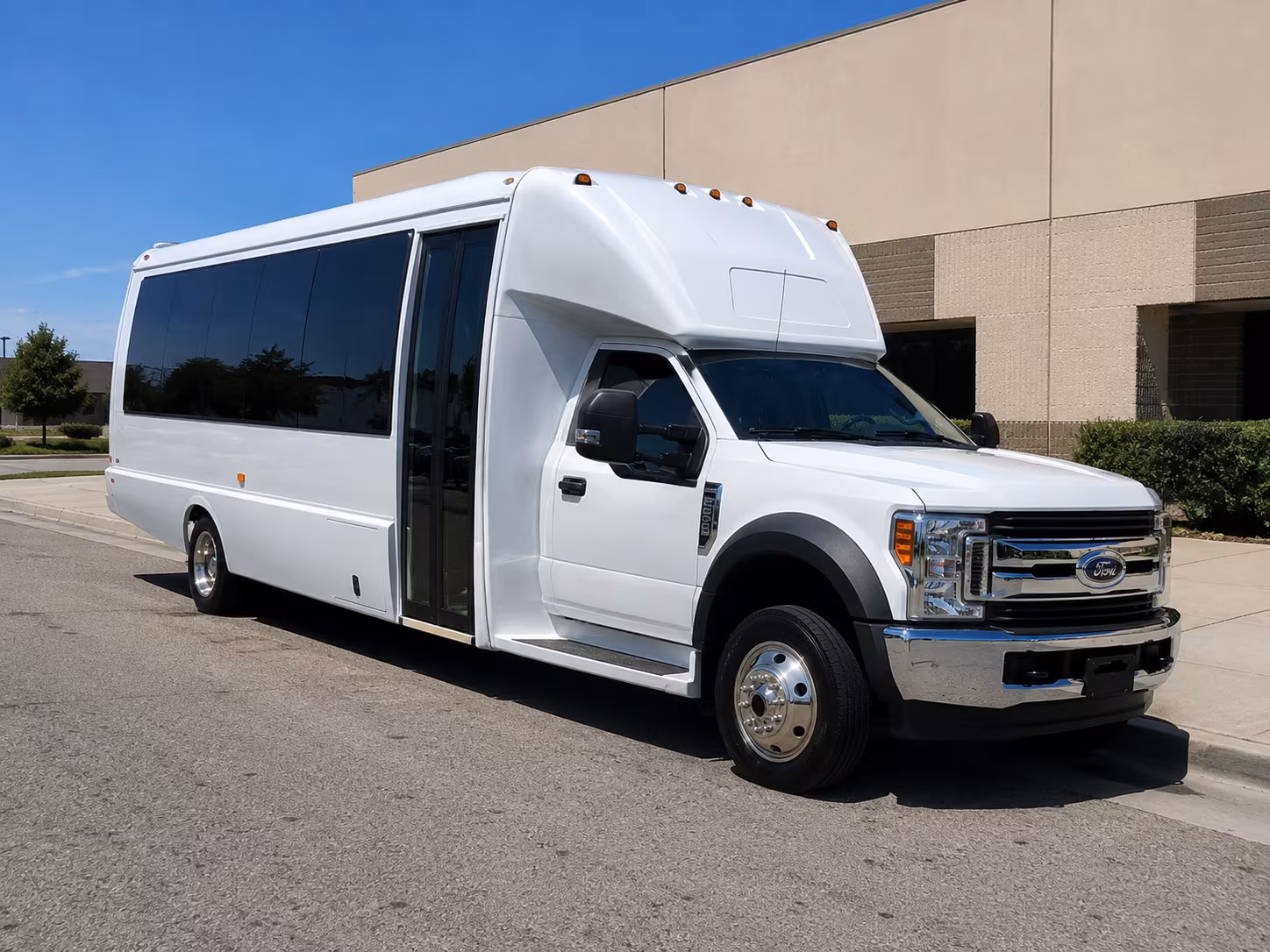 lake elsinore give your group a better prom ride with lake elsinore prom bus rentals