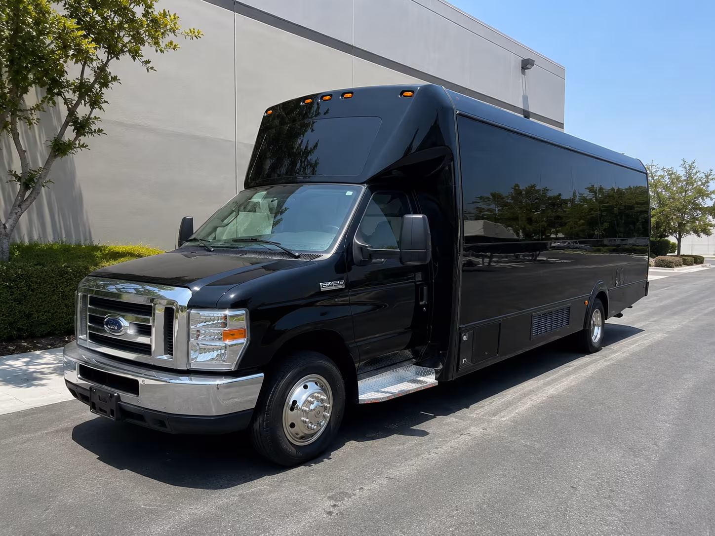 night out on the town party buses from eastvale find yours