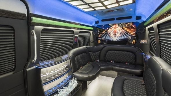 eastvale sprinter limo rental rental
